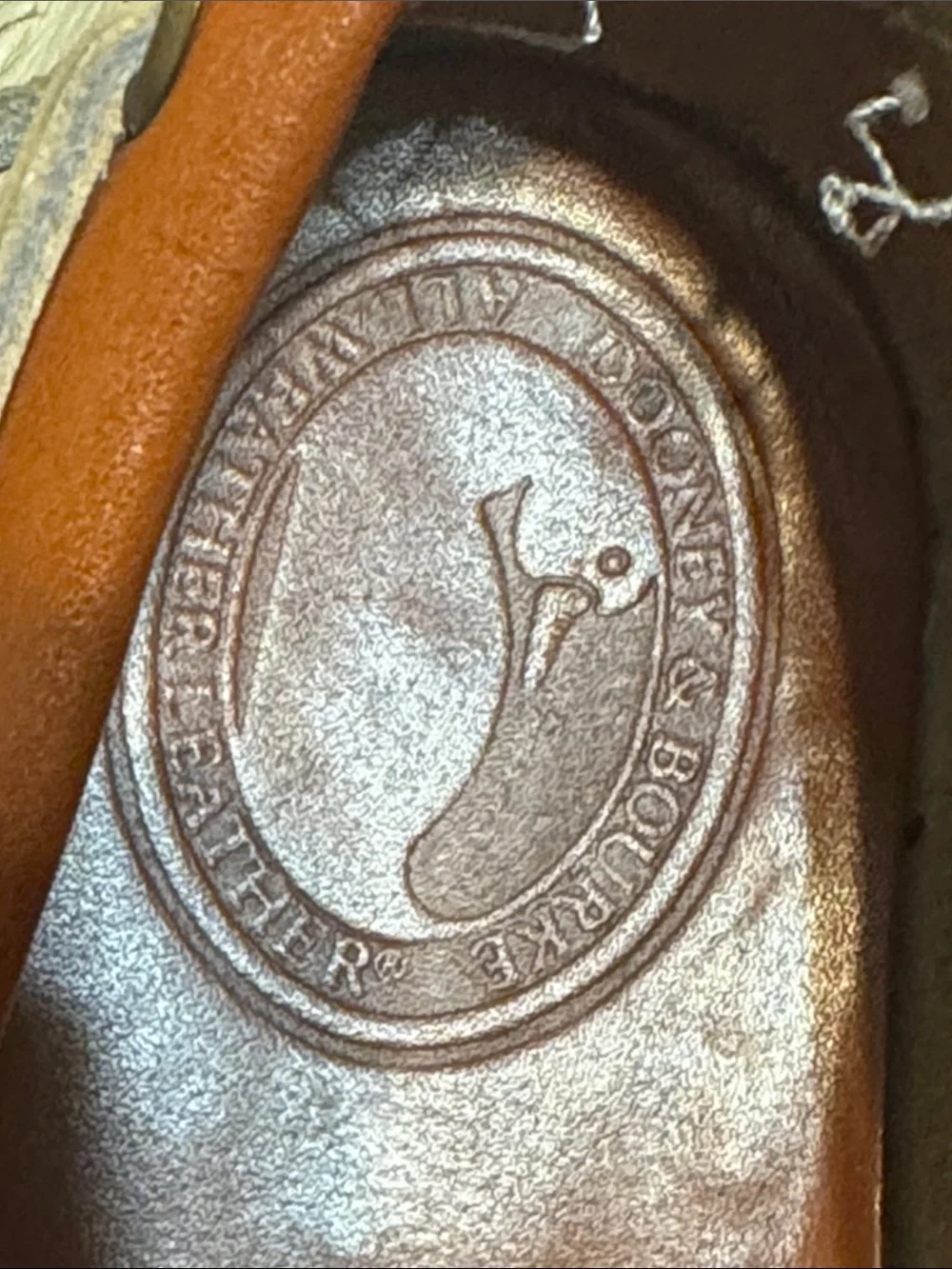 Dooney & Bourke Two-Tone Leather Men's Boat Shoes in Cream and Brown. Size 9